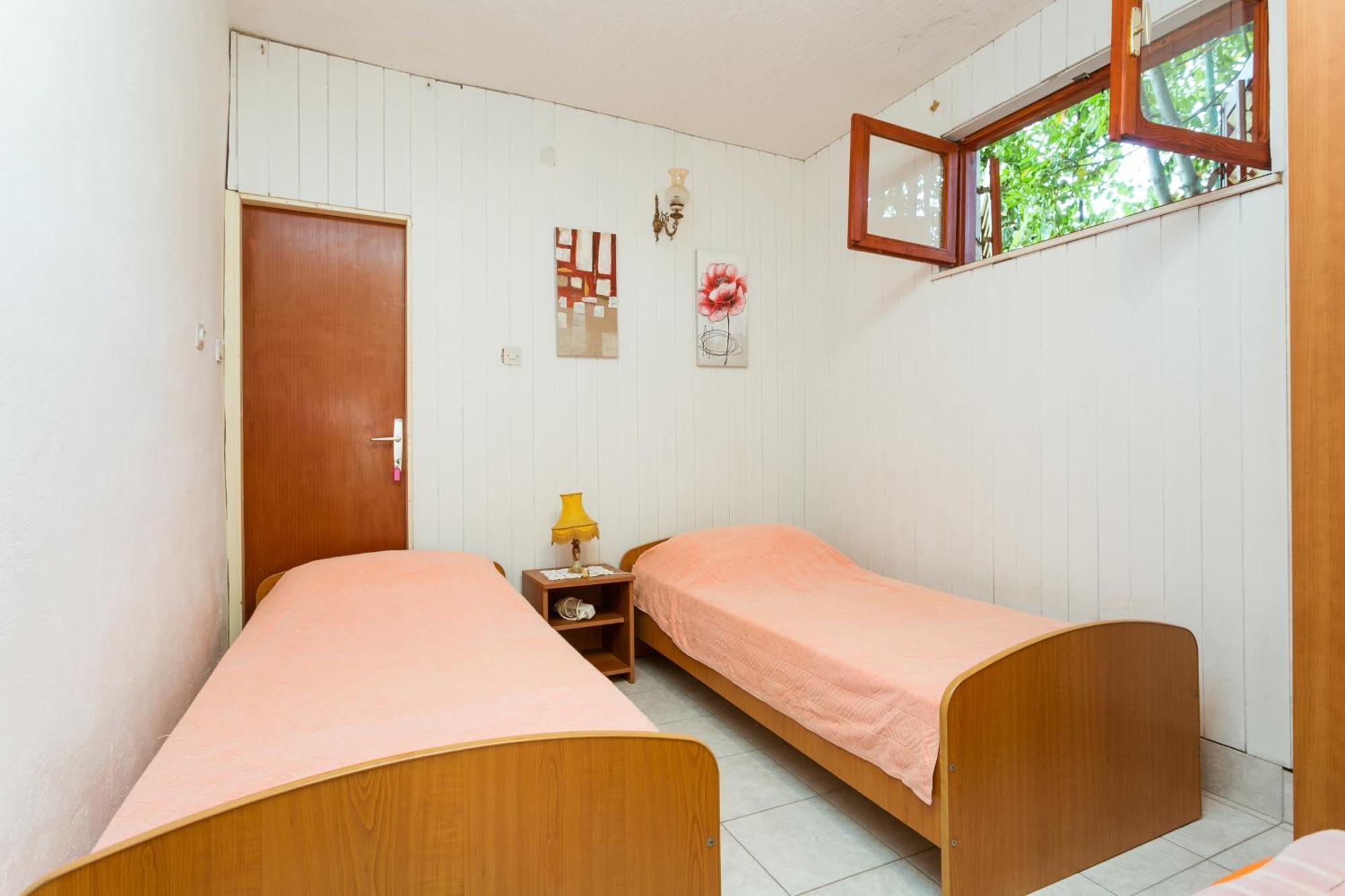 Apartments By The Sea Seget Vranjica, Trogir - 1038 Exterior foto